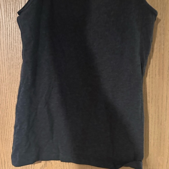 Women’s small tops about 12 in total - Picture 14 of 16